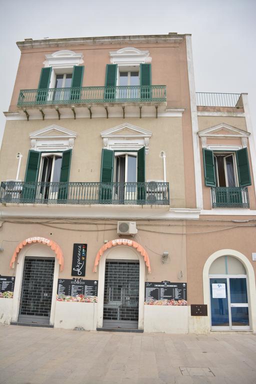 B&B Le Colonne Brindisi Eksteriør billede