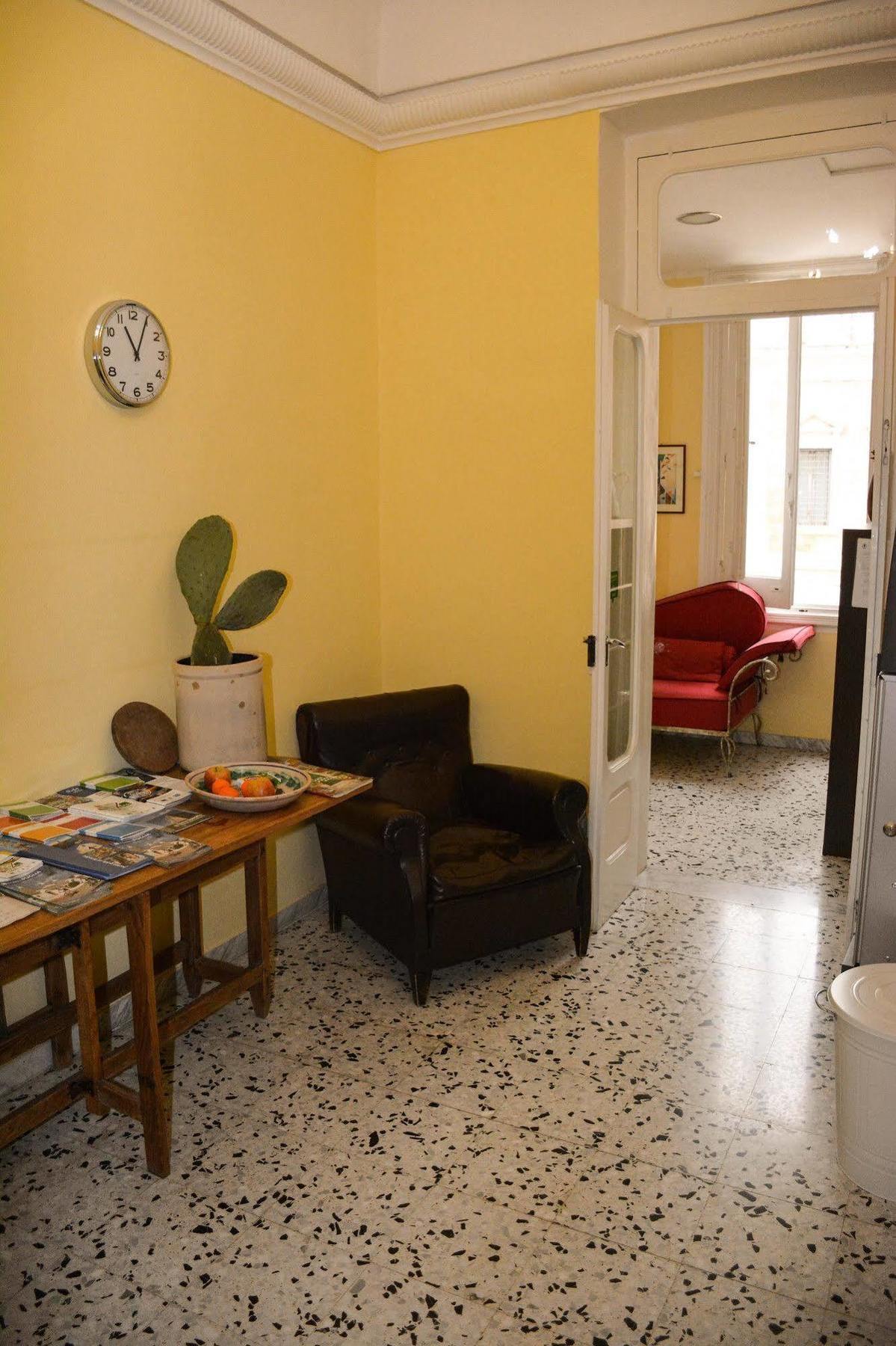 B&B Le Colonne Brindisi Eksteriør billede